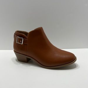 Vionic Millie Leather Ankle Boots with Buckle